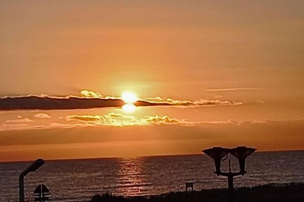 T2, Vue Sur Mer, Terrasse, Parking Prive Le Barcarès المظهر الخارجي الصورة